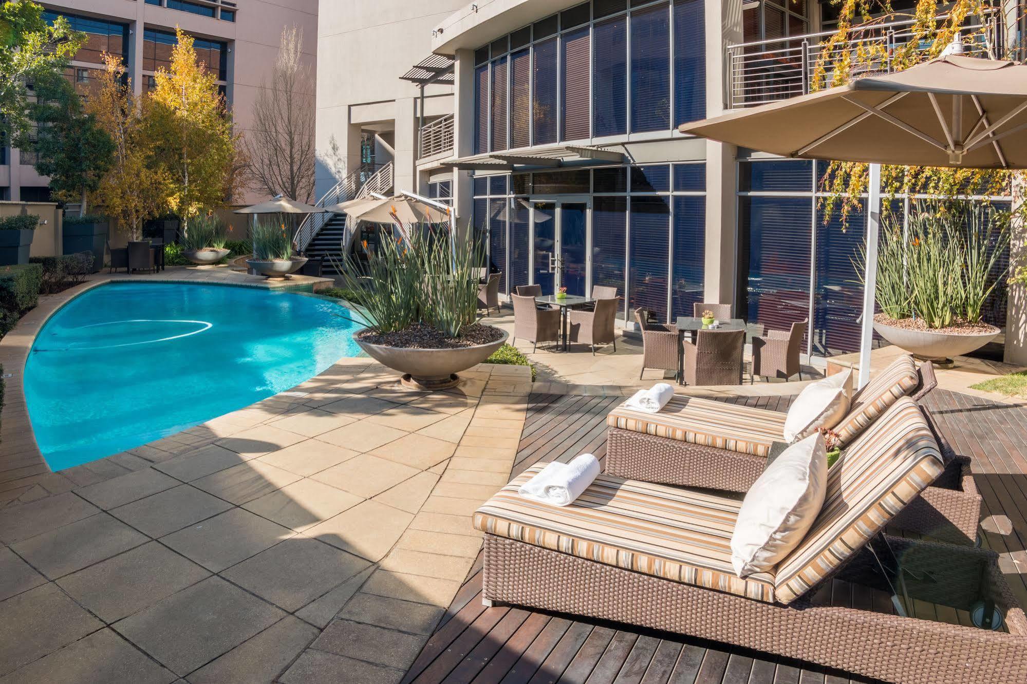 City Lodge Hotel Lynnwood Pretoria Exterior foto